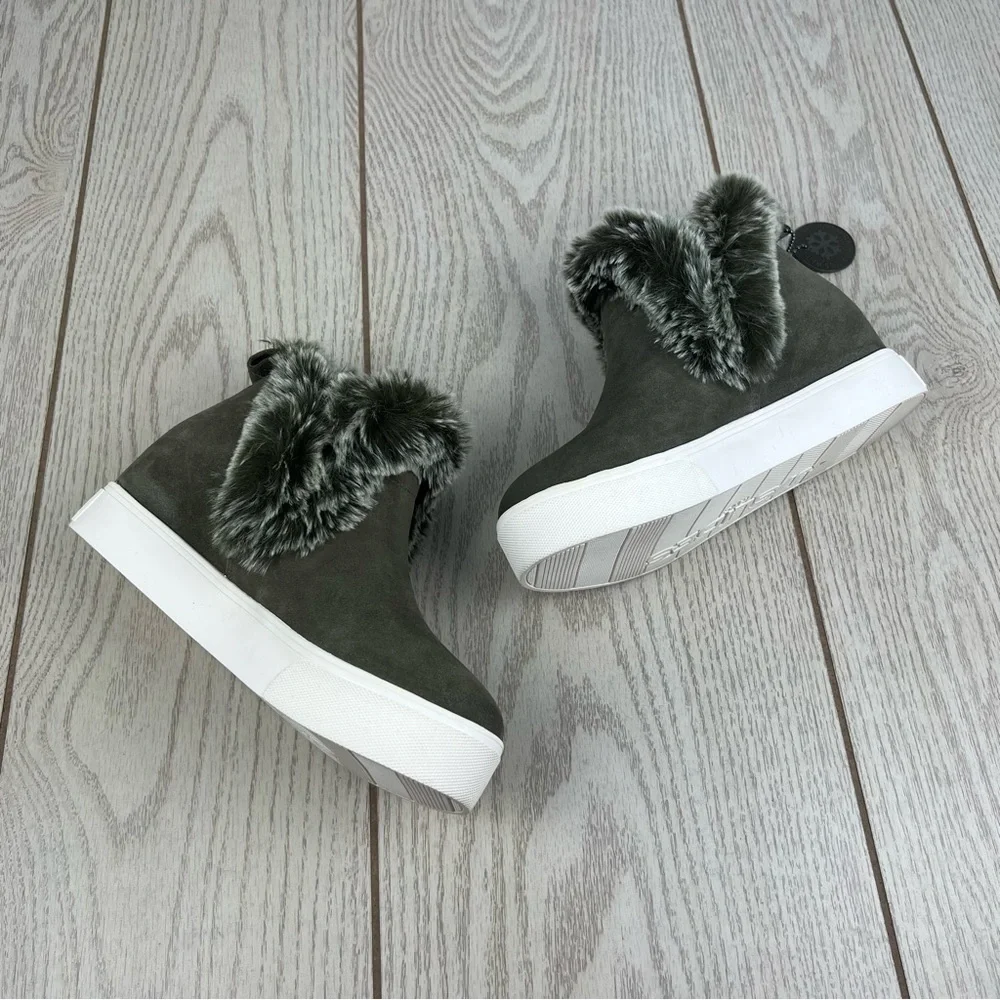 J/Slides Sean wp Women's Suede Booties 7M Khaki Suede (olive green) $179